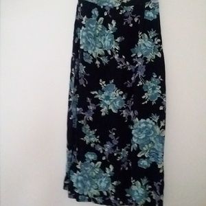 Petite Sophisticate skirt size 6